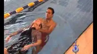 Salvataggio a nuoto