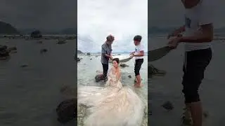 very funny water photoshoot