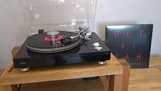 Teac TN-5BB + Denon PMA-A110. Kari Bremnes (video 148).