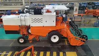 Sonalika Samrat #sonalika #combine #harvester #sonalikaharvester