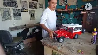 Joven de Santa B&aacute;rbara fabrica r&eacute;plicas de veh&iacute;culos a escala