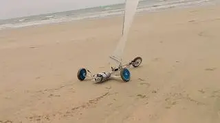 Char &agrave; voile RC