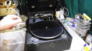 Как разобрать граммофон Decca 100
