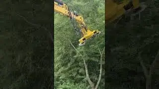 Telescopic green belt pruning machine High-altitude tree pruning machine Highway maintenance hedge