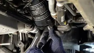 Sophisticated Service: Oil Change on Bentley Mulsanne Unveiled at ZDegree!