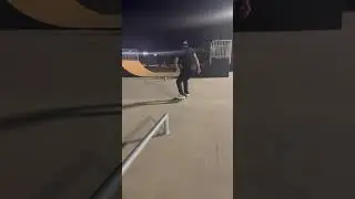 #skateboarding #skateboardvibes #skate #skateboardvibes #skatedaily #laredotexas #skateboard #nikesb