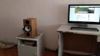 Electrocompaniet, Monitor Audio BX2
