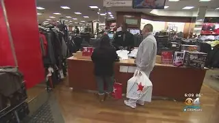 Credit Card Debt Piling Up As Vaccinated Floridians Start Shopping Again