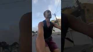 A caminho do trabalho sextou meus seguidores 