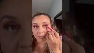 #easymakeuplooks #makeuptutorial #makeupproducts
