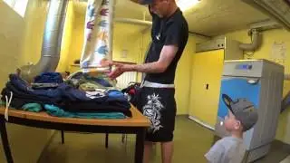 (Not a vlog) John helping out. (NEW VLOG LATER TODAY) FREE STEAM GAME TODAY AGAIN