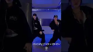HYOJIN CHOI x RIHEY Choreography / #shorts #HYOJINCHOI #RIHEY #RAMENGVRL #IAMME #omgdancestuido #오엠지