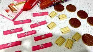 Mister choco strawberry 🍓 flavour 😋 fig rolls digestive biscuits 🍪 #biscuit #chocolateland