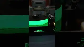 McIntosh MT5 Precision Turntable