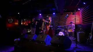 Obsessive - New Indie Folk Rock Original - Taryn Hadfield - Live at Sunset Tavern in Seattle