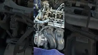 fixed snap bolt on valve cover