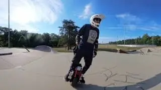 Begode Falcon at the skate park