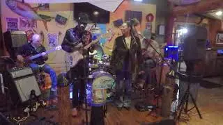 03/06/2025 Fish on Fire Orlando Florida Open mic jam Doc Fu and the Soul Surgeons.  6 of 6.