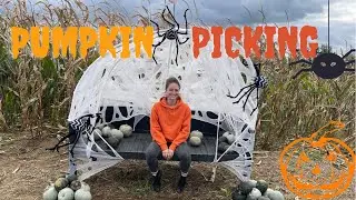 Pumpkin Picking with Friends | Halloween 2021 🎃 👻  | EXPLORE WITH REBECCA