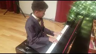 Silent Night (Jazz Style). Played by 9 years old.
