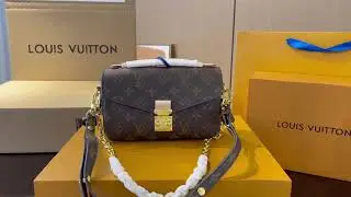 Louis Vuitton Small Messenger Bag The most popular messenger bag
