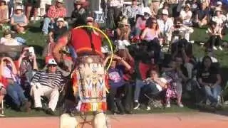 Tony Duncan at the 2015 Heard Museum World Championship Hoop Dance Contest