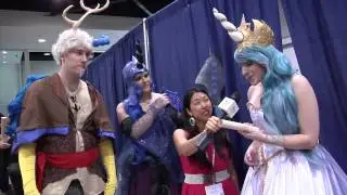 Wondercon 2013 IdeateTV has fun with Cosplayers