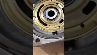 Гидронасос kamatsu wb 93
