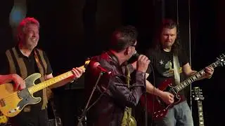 'Big and Hot' - Sax Gordon - LIVE from The Fallout Shelter