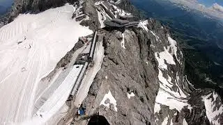 Dachstein Stairway to Nothingness-paragliding skywalk