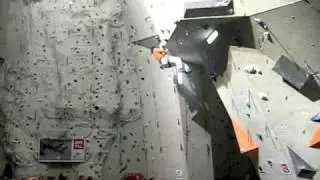Klettern mit Barbara Bacher aus dem &Ouml;tztal - Challenge the Wall 11