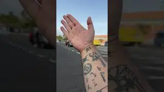 TRUCO! Mira tu mano para ver la luz m&aacute;s favorable.