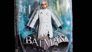 Распаковка фигурки Хьюго Стрейнджа (Dr. Hugo Strange) от Gikman