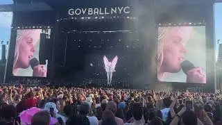 Snow Angel 1 - Rene&eacute; Rapp - Governor's Ball 2024