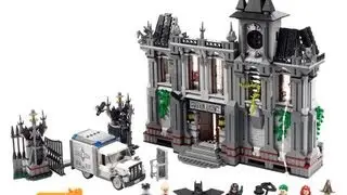 LEGO 10937- Arkham Asylum Breakout | Official Images!