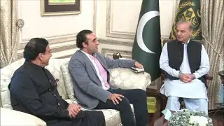 Bilawal led PPP delegation calls on PM Shehbaz in Lahore