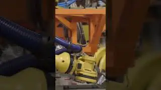 HYUNDAY ‼ PROCESS WELDING BODY CAR #shortsvideo #pabrik #otomotiv #shorts #short