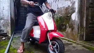 Motor mini Scoopy 50cc 2tak mesin tarik harga murah meriah.