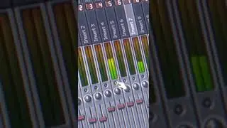 IG@BLAPGOD MAKING A BEAT IG@BLAPSBYTHRAXX