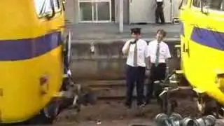 【一畑】 3000系電車 ２編成連結作業