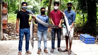 YUMMY FISH COOKING AND CUTTING SKILL | Primitive technology village food style
