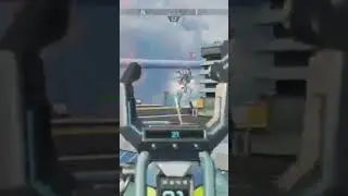 Залетел на крышу и они не успели ничего сделать #apexlegends #apexlegendsfunnymoments #topapexplays