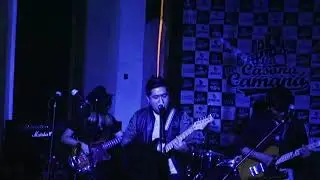 LOS YELLOW BRICKS - En vivo en La Casona de Caman&aacute; (Tributo a Arctic Monkeys)