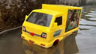 Mobilan hanyut di irigasi, bus teloet, truk oleng, mobil polisi, ambulan, truk box kontainer