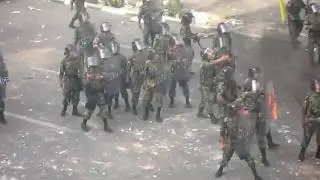 Basiji throwing stone directly at people.. June 20 MUST SEE