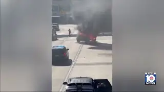 Пожар автомобиля вызвал проблемы с дорожным движением в аэропорту Флорида-Линкор.