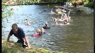 The Great Knaresborough Bed Race 2011 ( Official Video )