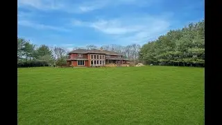 Luxury Elliman Property Tour presented by Regina Rogers - 70 Wolver Hollow Road, Upper Brookville