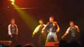 Two dances Bigbang's -Lie- @ Seed วัน Boys Show 17-07-10.wmv