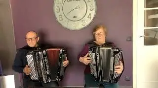 Julien en Suzanne - Morgens um Sieben